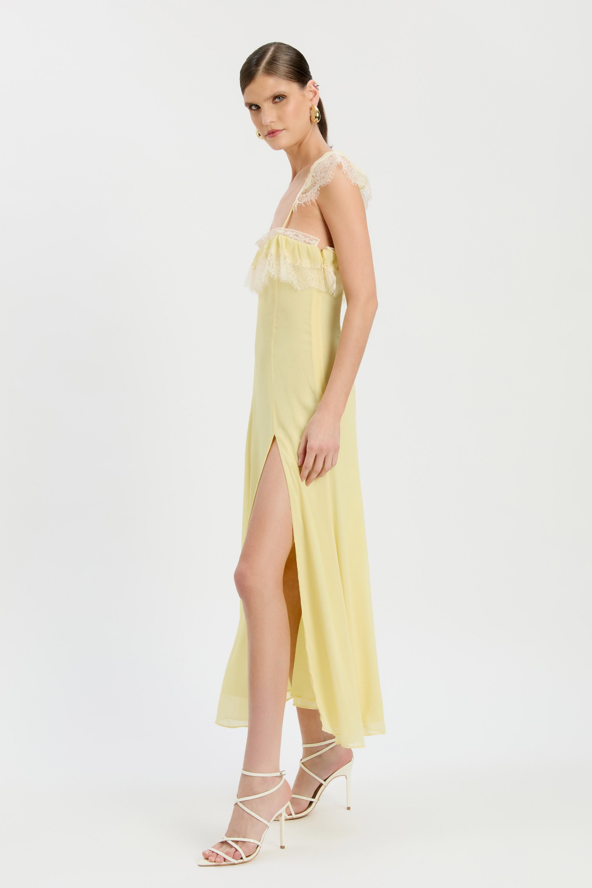 Bardot Arlia Lace Trim Maxi Dress in Yellow - Size 12