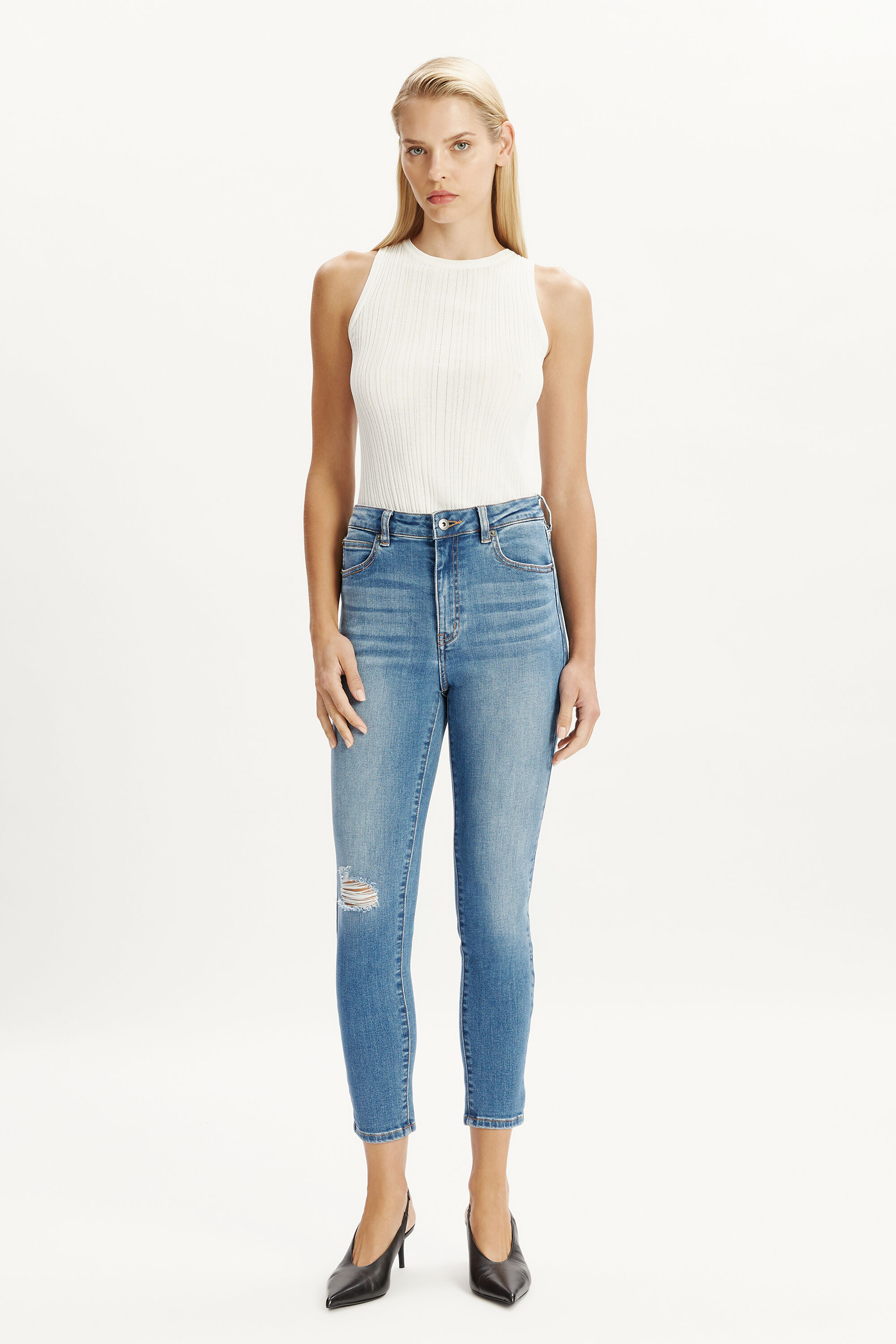 Khloe Hi Crop Jeans Ⅱ In Dark Denim | Bardot