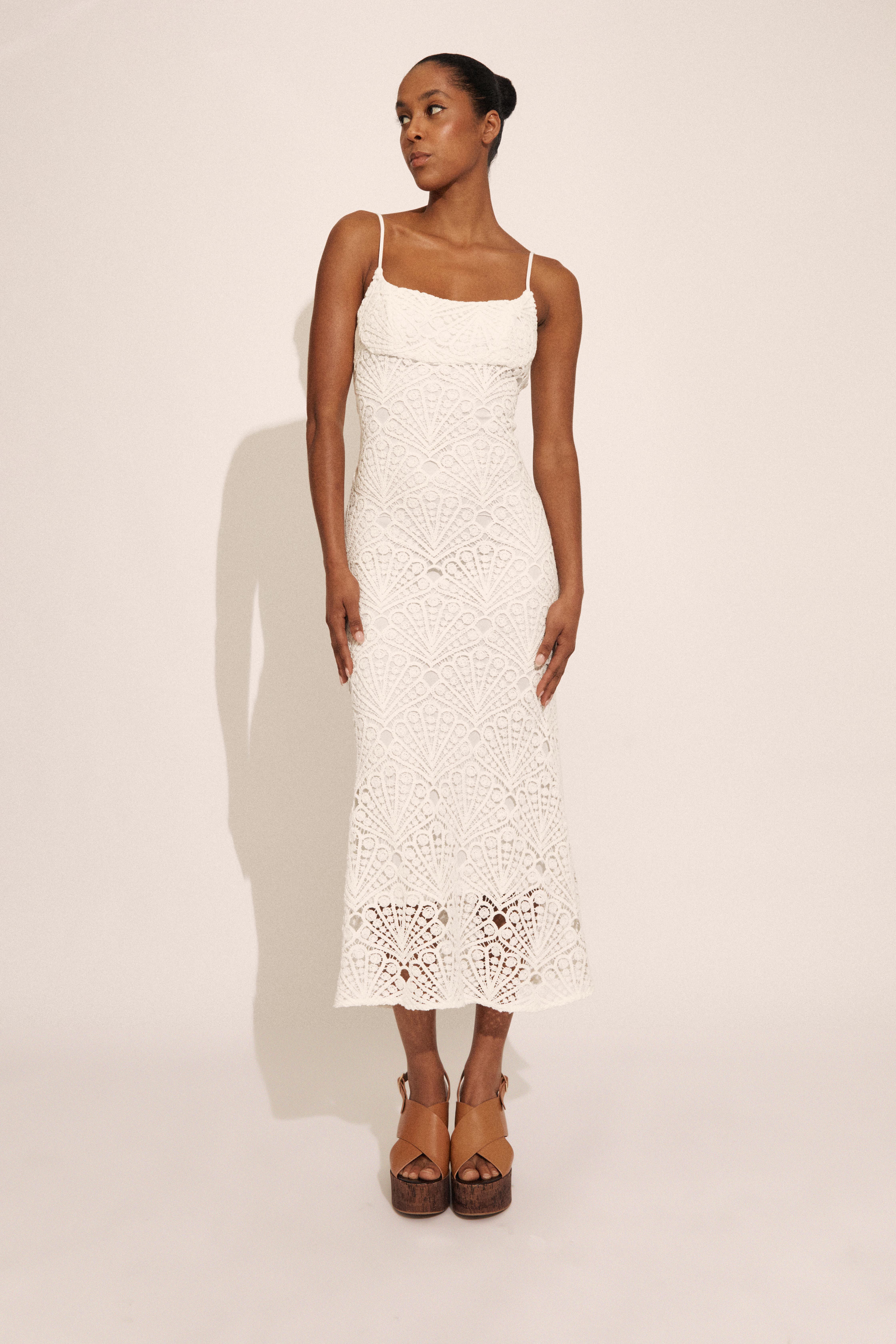 DRESSES IN WHITE | BARDOT