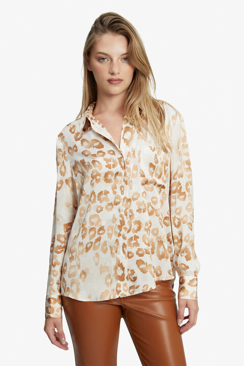 CLASSIC COLLAR SHIRT in colour LATTE