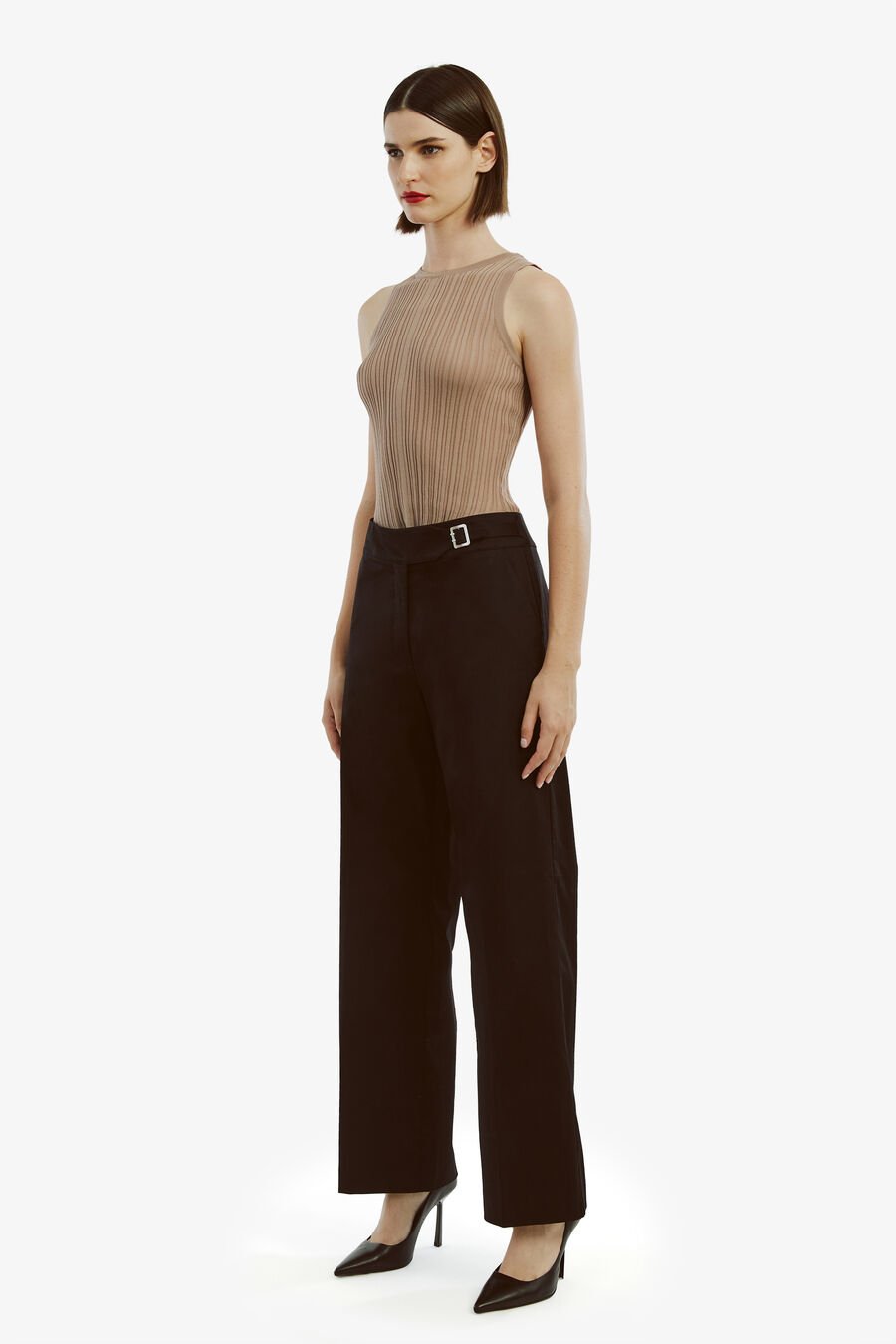 ILARIA STRAIGHT LEG PANT in colour BLACK