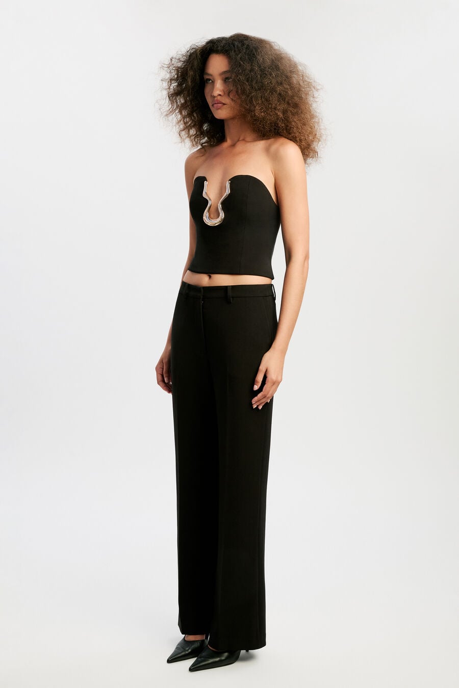 MILENA HIGH RISE FLARED PANT in colour Black