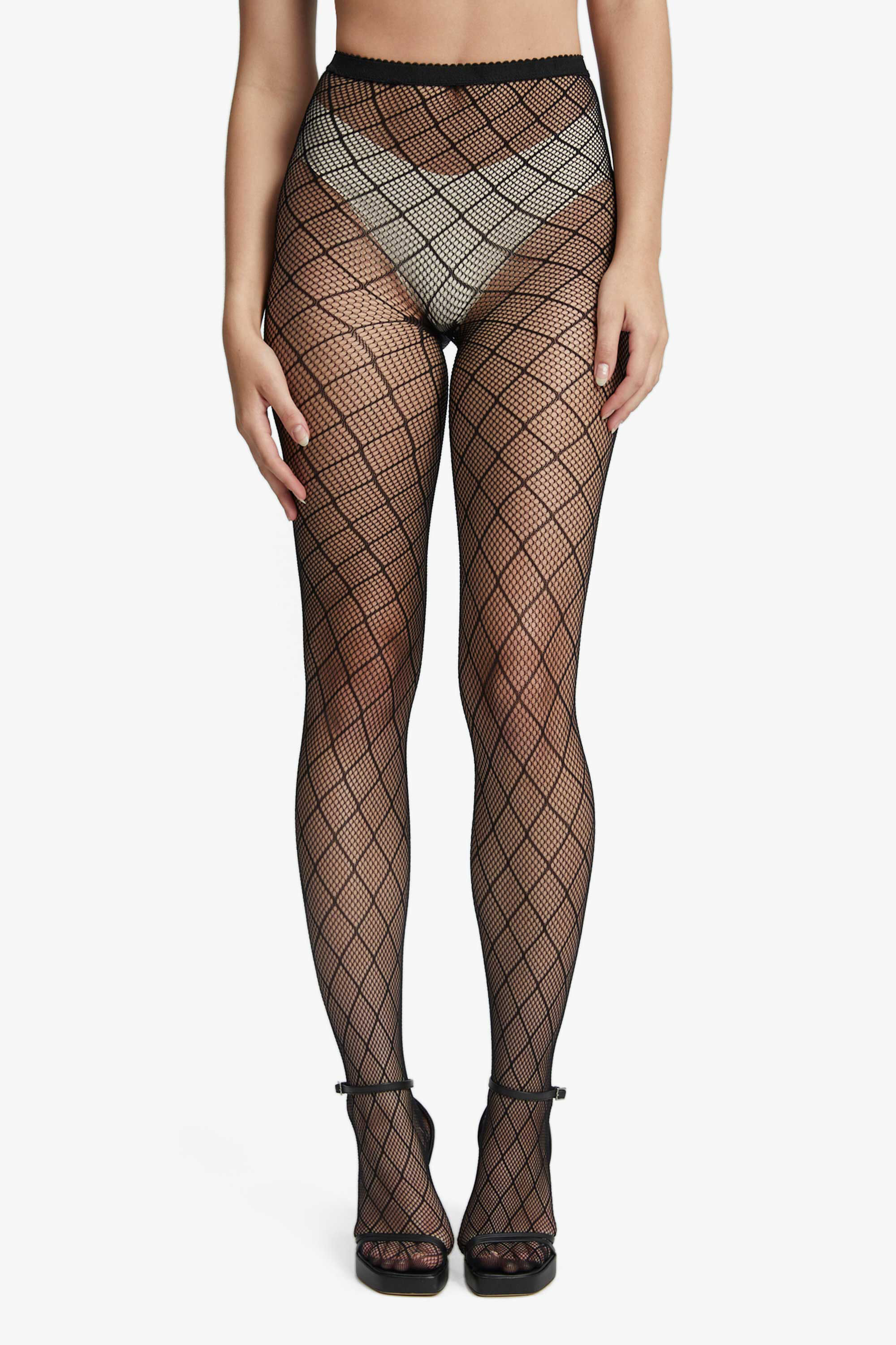 Black diamond 2025 fishnet tights