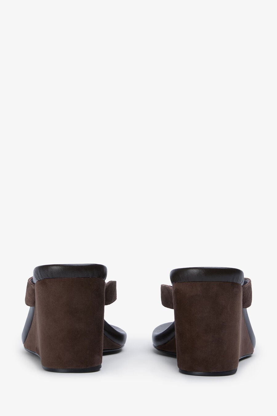 AVANTI EXPRESSO SUEDE in colour DARK CHOCO