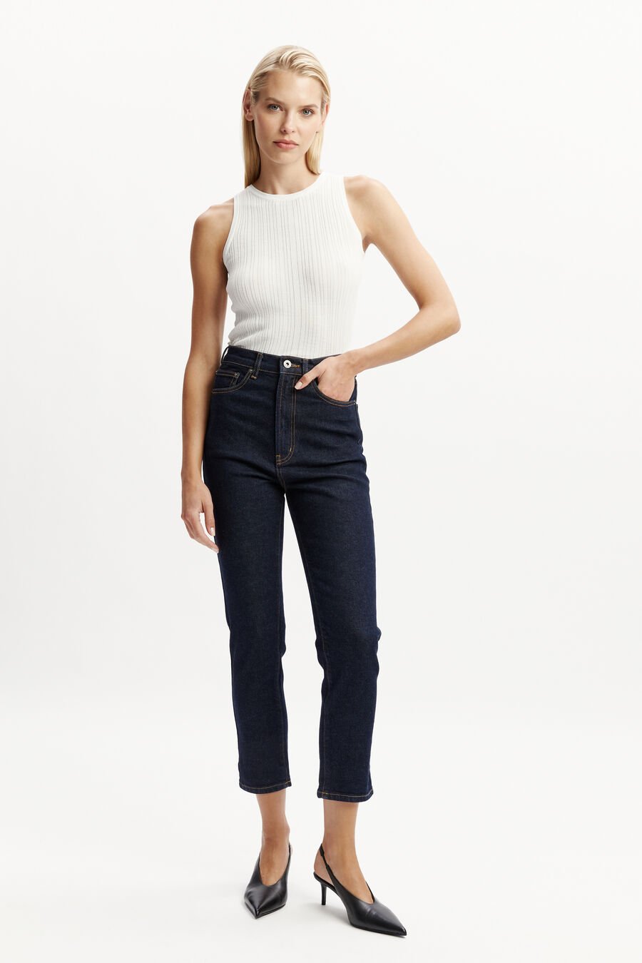 HEIDI STRAIGHT LEG JEANS II in colour DARK