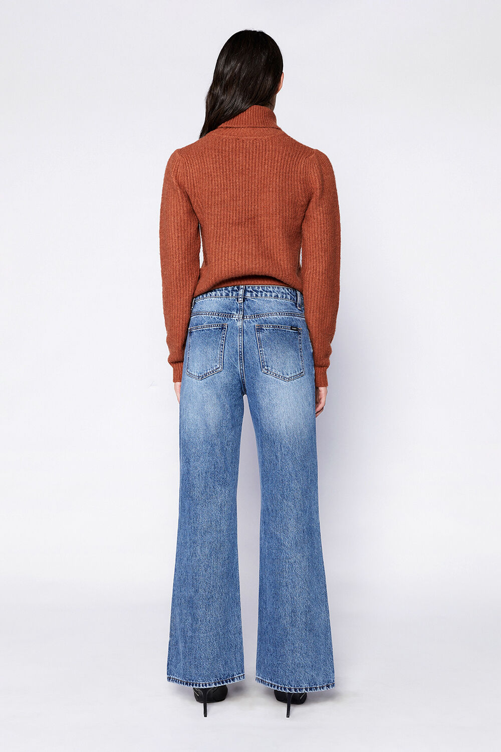 HAZEL FLARE LEG JEAN in colour MIDNIGHT NAVY