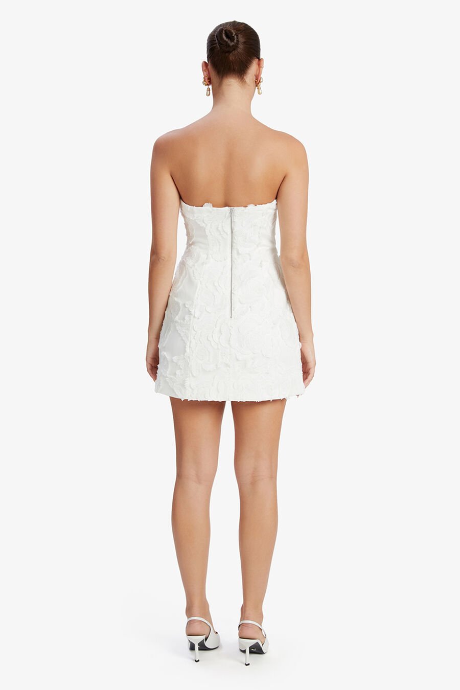 KAROLINE LACE HOURGLASS DRESS in colour ORCHIDWHT