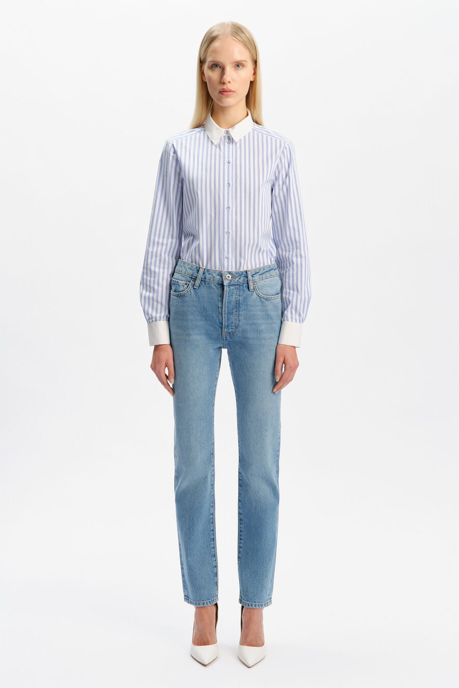 030 Mid Rise Straight Leg Jean