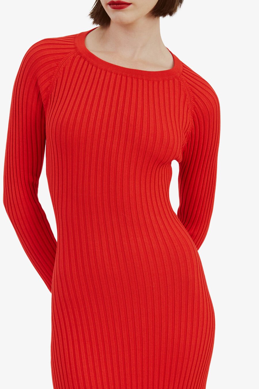 AMARO MAXI KNIT DRESS in colour FIRE RED