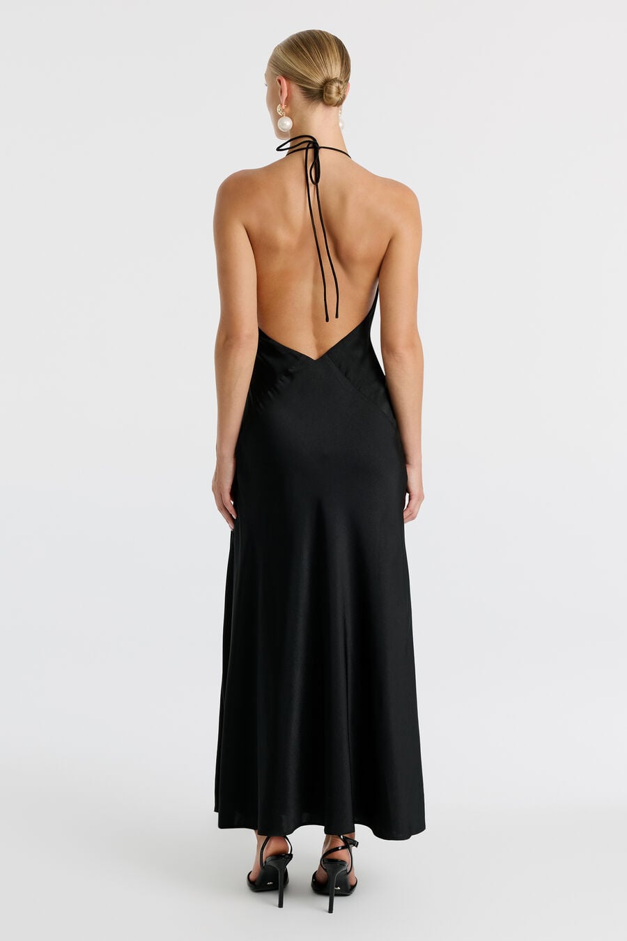 LAVINA BOW HALTER DRESS in colour Black