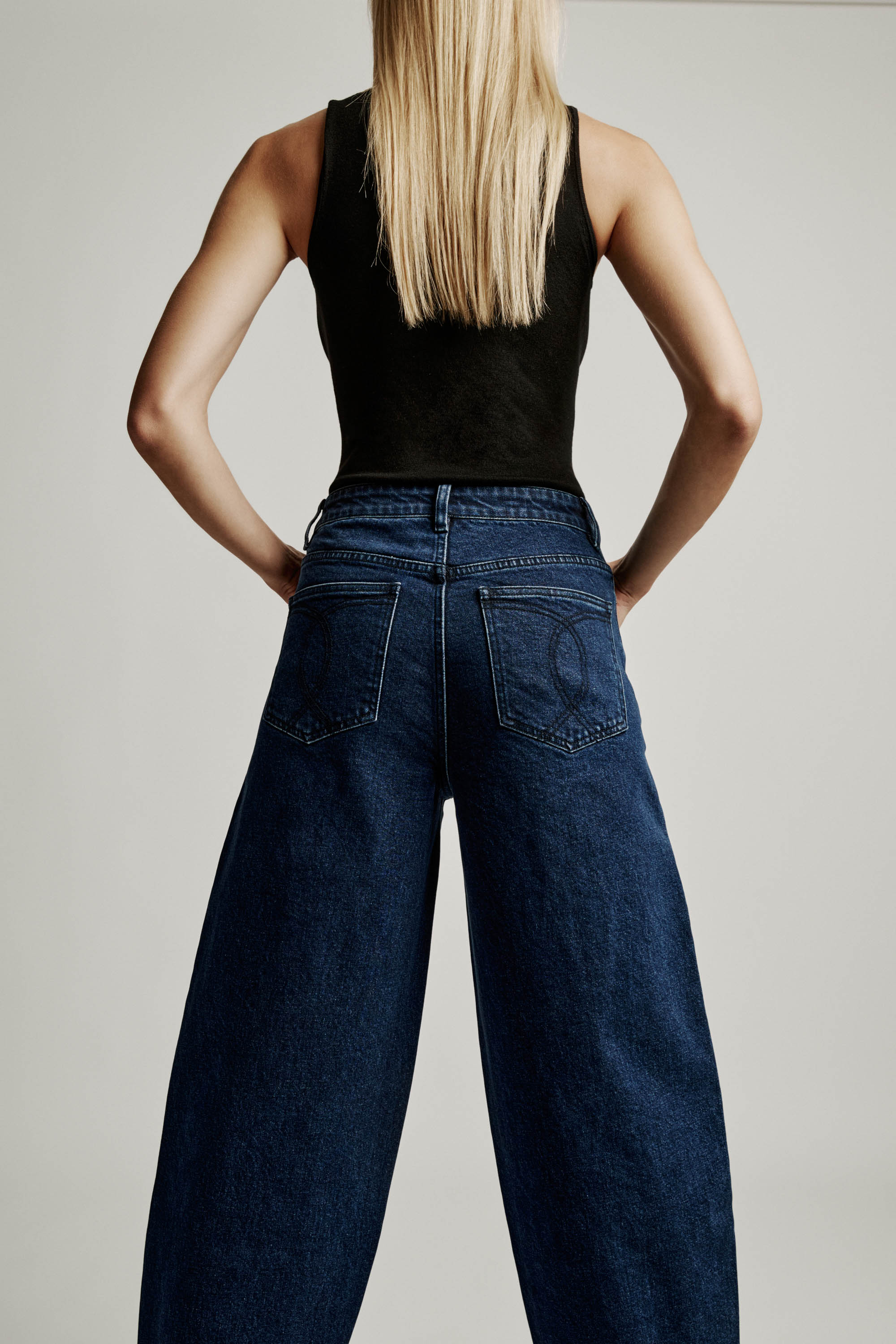 Bardot Delphina Barrel Leg Jean