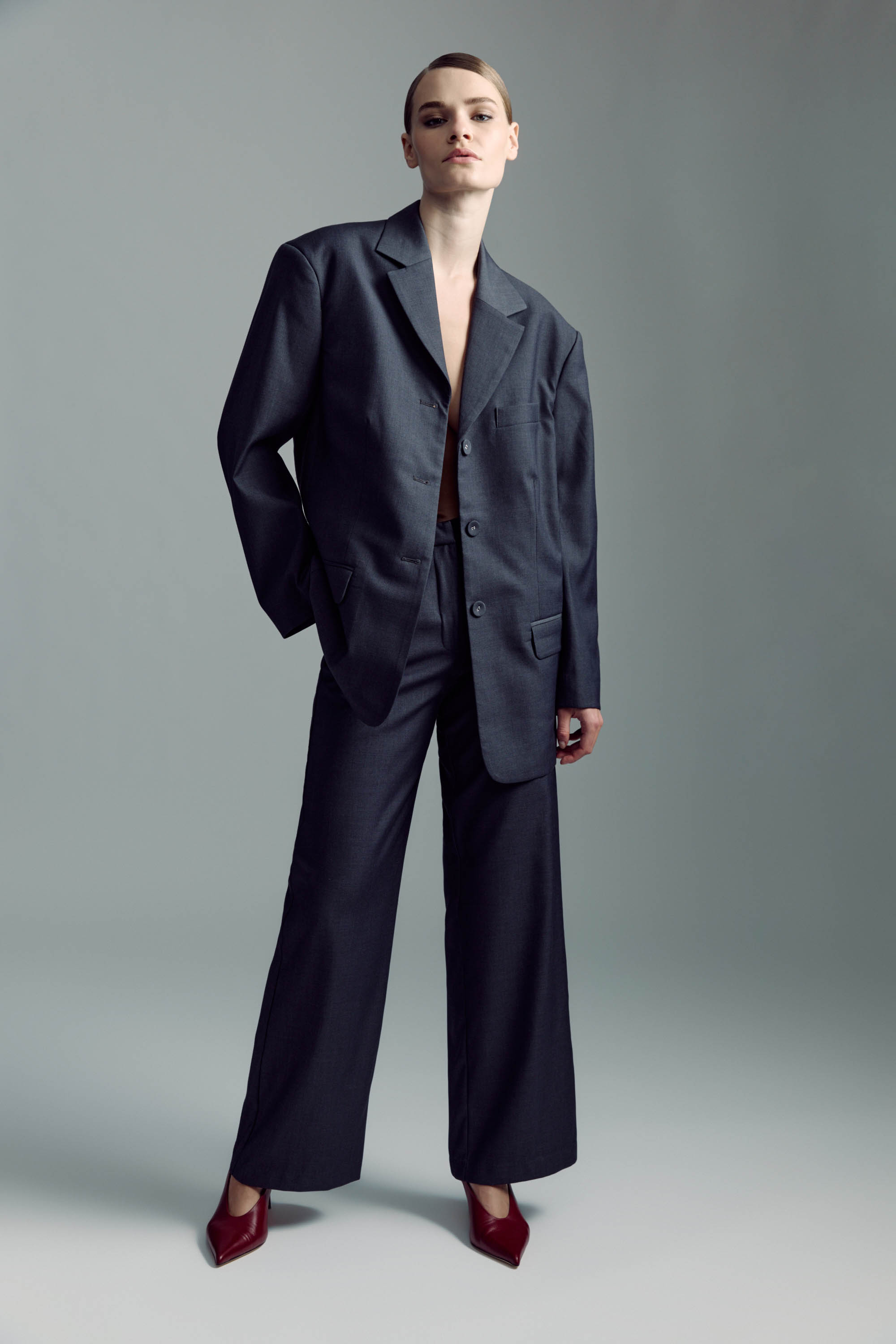 Bardot Maxine Suit Pant In Dark Charc